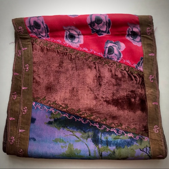 Tienda Ho Scarf Wrap Velvet Embroidery Patchwork Buy2 get one free - Picture 3 of 6
